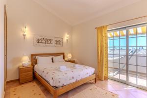 #346 Spacious Albufeira Villa Pool, BBQ & AC