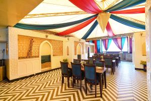 FabHotel Zamzam Residency