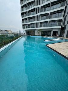 Modern Balcony Studio Near Sun World - The Holiday Ha Long