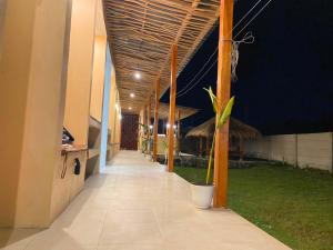 Wavez Lombok Hostel