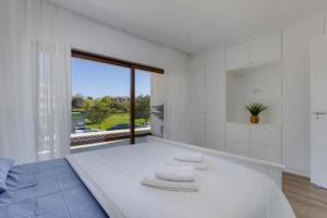 Morada do Sol with Private Pool & Garden