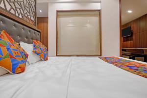 FabHotel Dukes Plaza
