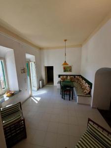 Garden View House