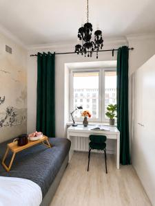 Lumina I Apartment near Train Station Warszawa Centralna I AC