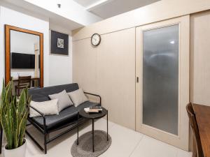 Chill staycation near Ateneo, UP & Maginhawa eats