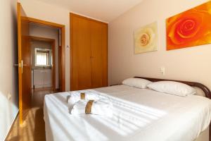 Global Vacacional, Atico en la playa de Canet con gran terraza