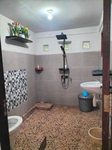 Pong Elak Guest House