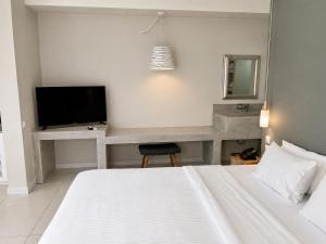 Loriet Hotel