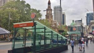 CBD Modern 2BR Walk to Hyde Park & QVB