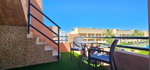 Apartamentos Paraíso Vera Playa, Ed Palmerston, Atico A con piscina privada y vistas al mar, 50m de la playa, WIFI