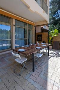 Le Refuge du Roy swimming pool, air conditioning, beach within walking distance