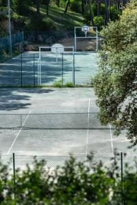 Le Refuge du Roy swimming pool, air conditioning, beach within walking distance