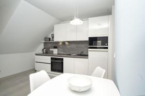 Haus Inselwind Ferienwohnung 16 MEERwind mit gratis Nutzung vom AHOI Erlebnisbad und Sauna in Sellin