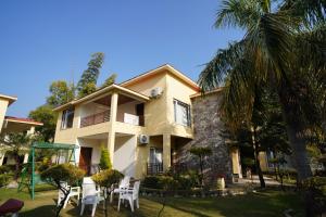 Mango Bloom River Resort By Excel Hotels & Resorts