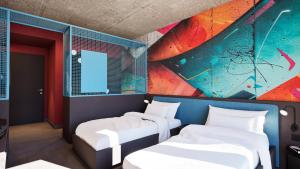 Hotel 6000