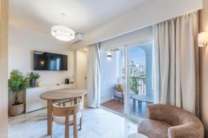 Apartamentos Occidental Banús 2&4