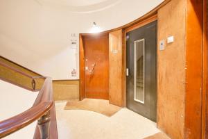 Double Rooms & Suite, Marquês de Pombal, 1min Metro