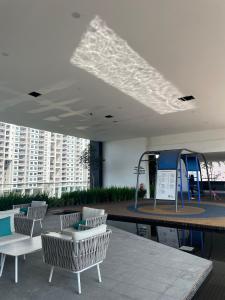 Le Avant Suite 2R2B Infinity Pool SeaView