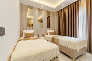 Luxuswohnung in Alanya mit 270 Grad Panoramablick auf Berge und Fluss