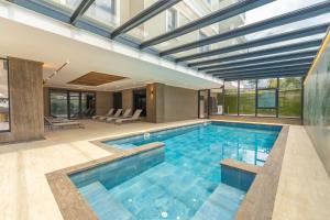 Luxuswohnung in Alanya mit 270 Grad Panoramablick auf Berge und Fluss
