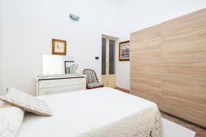 Tra Mare e Città, Ampio Appartamento a Sassari img27