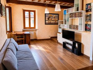 Suite Rosso 24