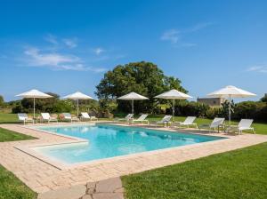 Villa Ulivo with private pool, large garden and parking
