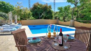 Finca El Valle - Private Pool - BBQ - Relax