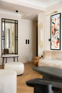 Luxury Suite Marais Boulevard Saint Denis - Merveil