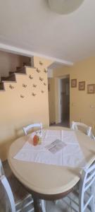 Dimora Lo Zizzolo - Casa vacanze indipendente vicino Pontedera