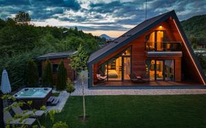 Luxury Aframe