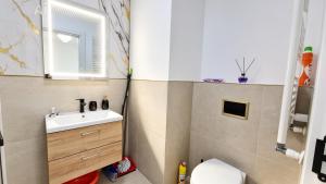 Sunrise by ALZ Odyssey Resort - Apartament cu vedere la mare & piscina in Alezzi