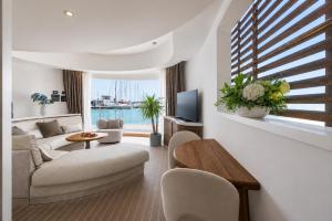 Luxury Floating Apartment - Amor