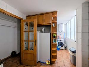3BR Family Apt Near Beach AC TV17