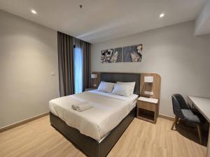 D1Mension Zenity Suites - District 1