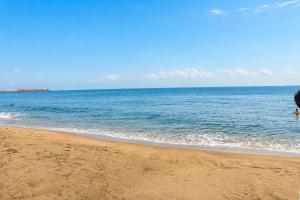 Sunset Horizon Apt-Ocean View-Pool-Wi-Fi-Beach