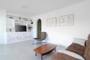 RiuRau Home - Xanadú Seaview Retreat