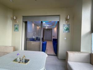 Tranche 3 blanca beach