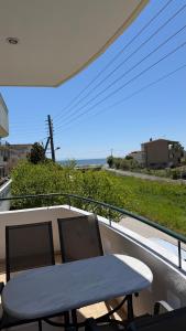Beach house Mouries-only 100m from the sea