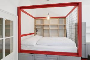 LAM Red Frame