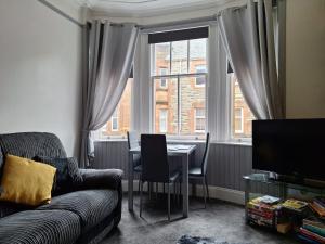 The Nifty Nook