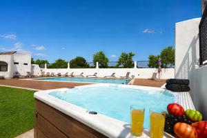 Villa Benagil Boutique - Moradia luxuosa com piscina aquecível e BBQ
