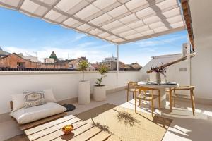 Atarazanas Suite, Atico con terraza