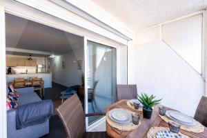 Appartement Vue canal, Empuriabrava, Nausica by Welhomy