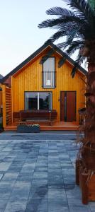 Delux Family House