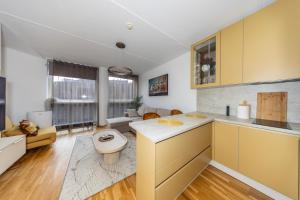 Bright Studio in Rotermann Quarter - Noor Apartment