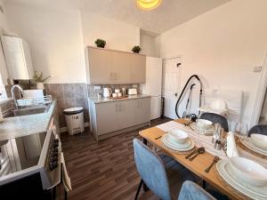Central Luxe Stylish House Free Parking 10PPL