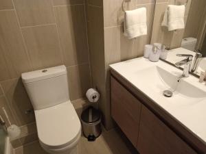 HOM I 1D1B, WiFi, Full equipado, calefactor eléctrico, Cerca al Lago