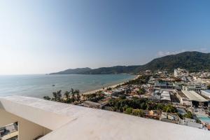 Famous Patong Tower Walking Street C281