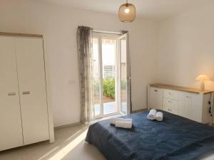 Casa Sorrento - Brand New Apartment with a garden